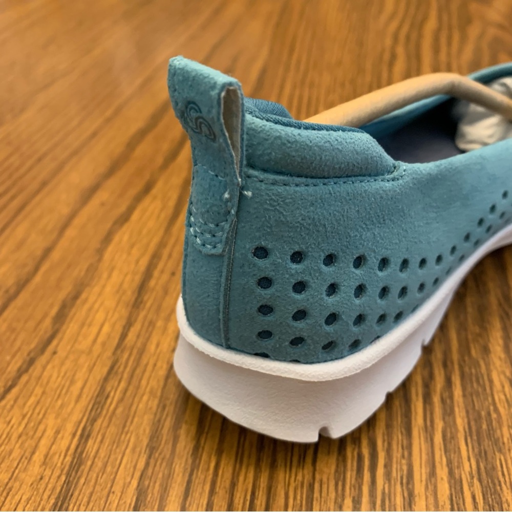 NWT CLARKS Women’s Cloudsteppers AllenaSea Aqua Flat Loafers - Picture 7 of 7